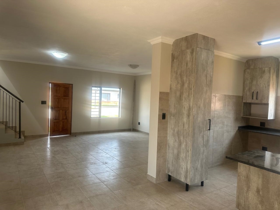 To Let 3 Bedroom Property for Rent in Waterval East North West
